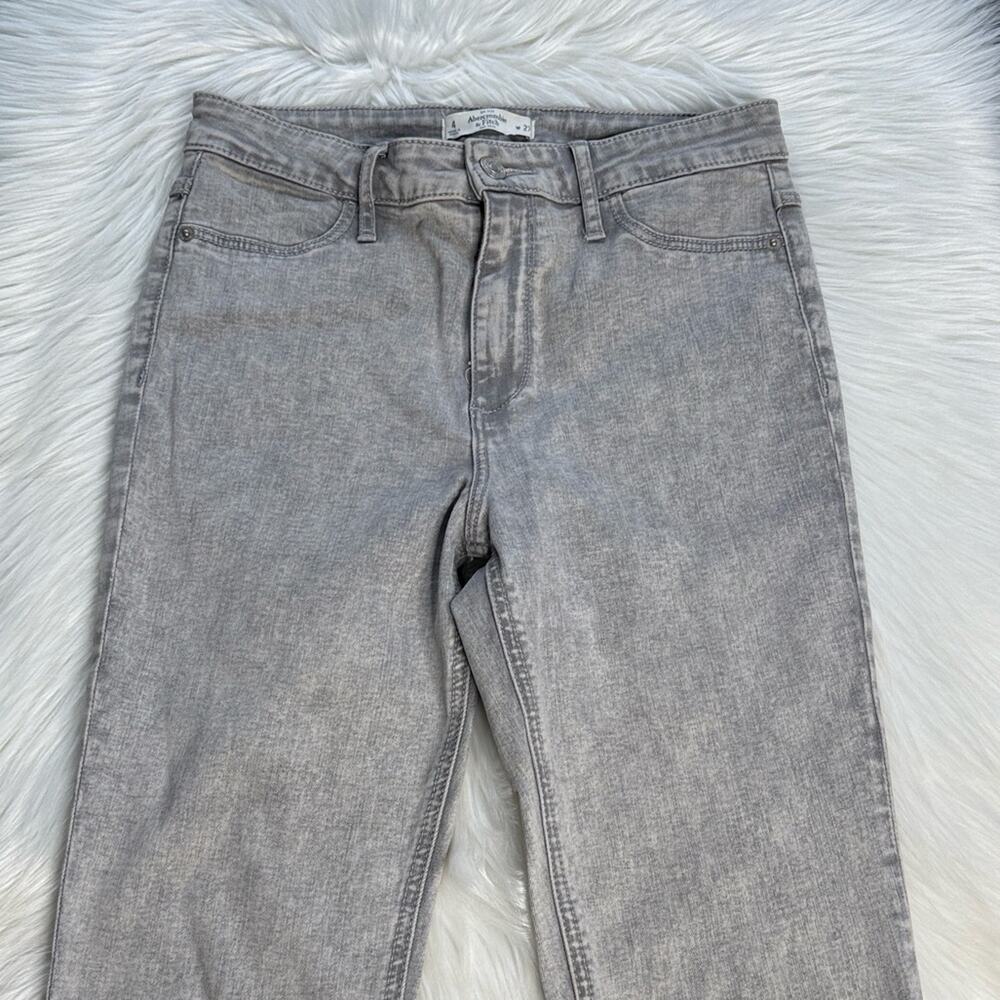 Abercrombie Light Gray Stretch Skinny Jeans - Picture 2 of 5